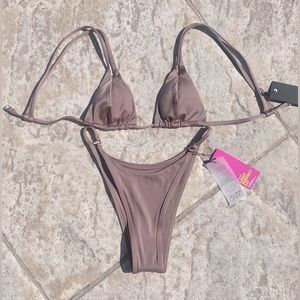 NWT OneOne Legit Perfect Fit Bikini • Latte • Size Small